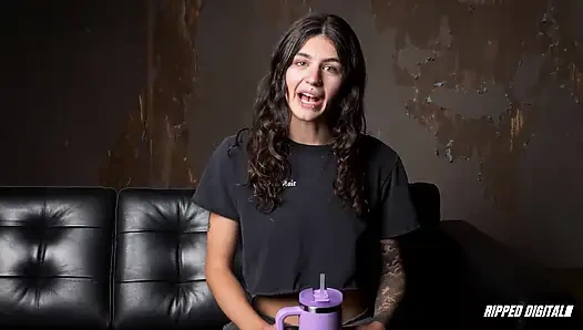 Ramona Vixen işkence etmekten ve zevk için yalvarmadan salyalar akıyor