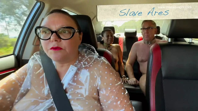 Домина госпожа April - День раба на пляже