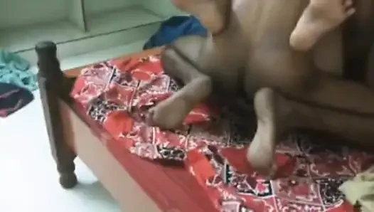 Kocam beni domaltarak sikiyor