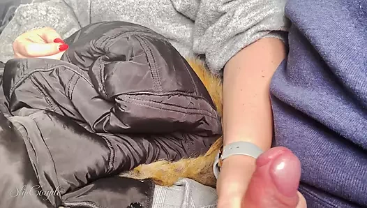 Uçakta çok ıslak elle muamele ve sakso - çok riskli