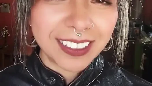 Yavaşça nefes alın, deri içinde sigara içme talimatları.