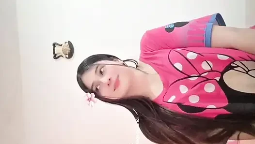 Çığlık dolu yatak odası üvey annenin dizginsiz tutkusunda patlıyor