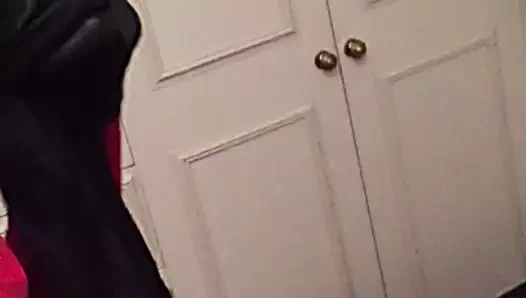 Sapık tayt boşalıyor 2