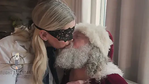 Noel Baba boşalıyor