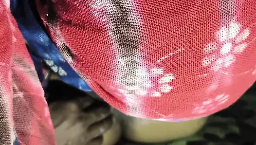 Bugün amcık kılları kesildi ve sikildi.