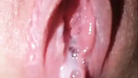 Sıcak eş oynama ile kendini