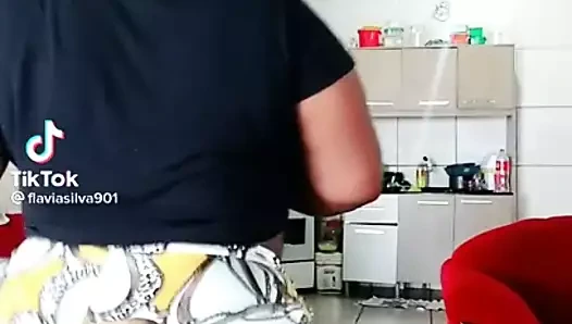 Une bonne grosse salope