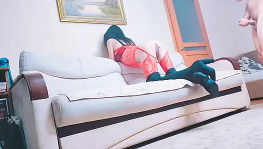 Sıska evli kadınla seks ve tutku pornosu çekiyor