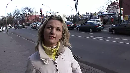 Alman evlerinde seks, seni boşalmak zorunda olduklarını biliyorlar #2