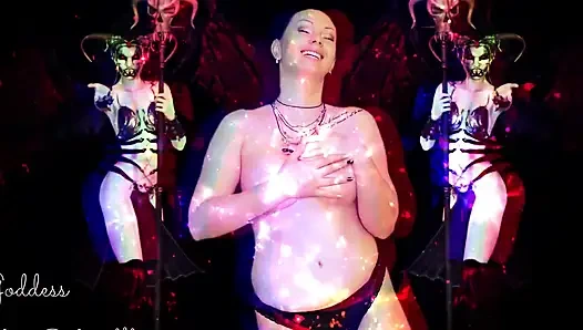 Koklamak, mastürbasyon yapmak ve ödül vermek çok güzel, değil mi? Aşırı zehir fantezisi 31 talimatı seansı! (Özel efektler)