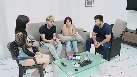 Bi Dörtlü! Üniversiteli Kız, Amatör Dörtlü Swingers