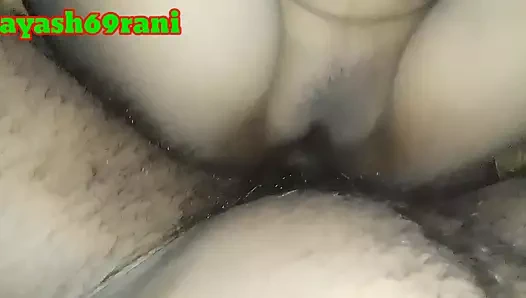 Hintçe seste Desi yenge'nin köpek stili hardcore seks videosu