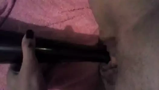 Ben bir şişe ile benim kedi germe