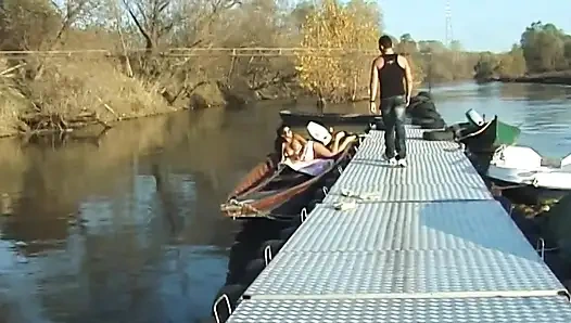 Açık havada vahşi seks