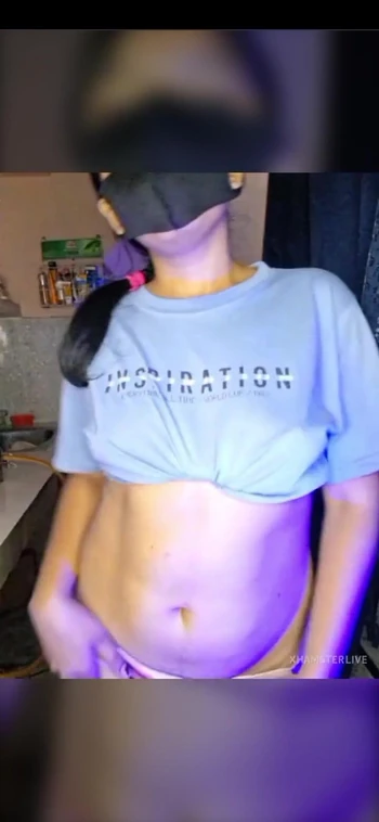 Эмоциональный момент от "Работа девушки из хостела допобеспечения".