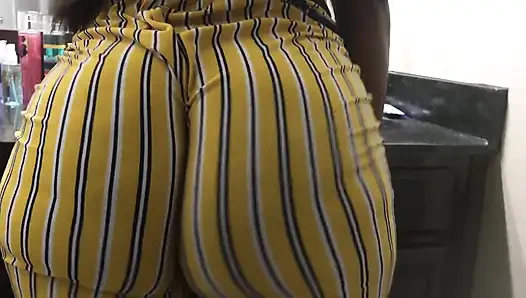 Büyük götlü sulu fantezim