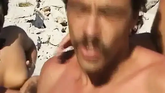 Alman bayanlar açık havada siki için yalvarıyor