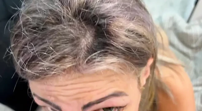 Yaramaz sarışın sikimi çok iyi emdi ve amını sikmemi istedi.