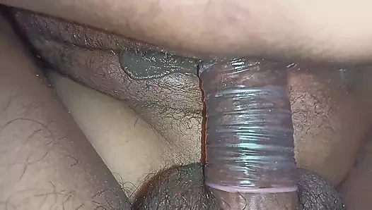 Seks videosunda büyük memeli Hintli kız