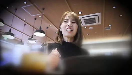 A090B05 Married woman lunch pick-up!　A frustrated beautiful woman who is still picked up!