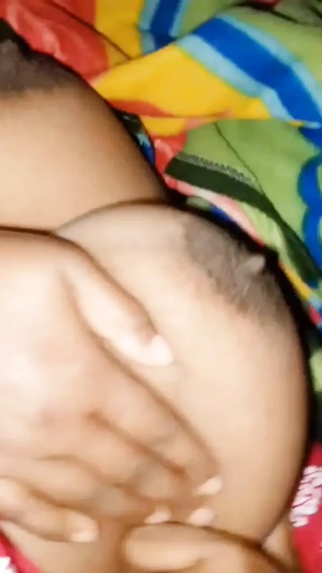 Hintli bangli bhavi kocası tarafından sikiliyor