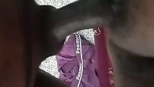 Koca sürtük evli kadını sikiyor