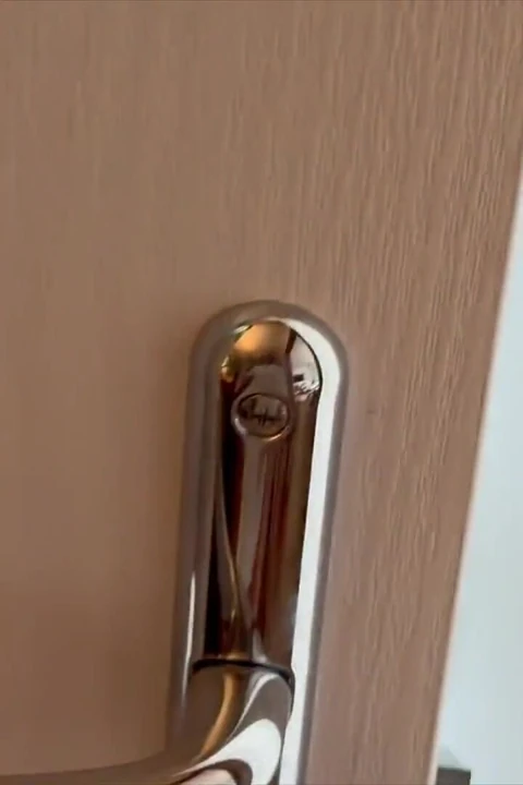 Şanslı inşaatçılar Bölüm 2 Içeriden Görünüm