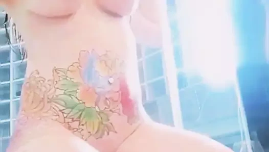 ( 1 ) : Milky Hamasaki