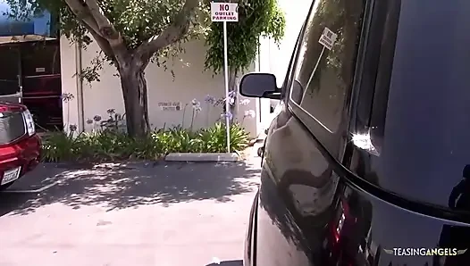 Onunla tanışmama rağmen Brodie ilk randevusunun yatak odasında çıldırmasını sağlıyor
