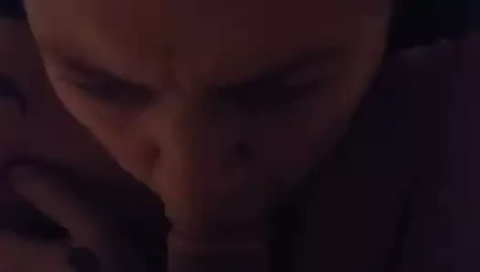 üvey babamın büyük horoz emme.