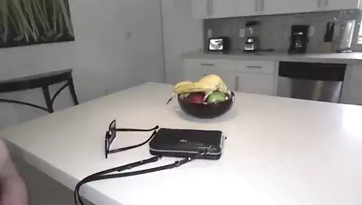 Pov olgun garip spencer en iyi arkadaşının babasına geliyor