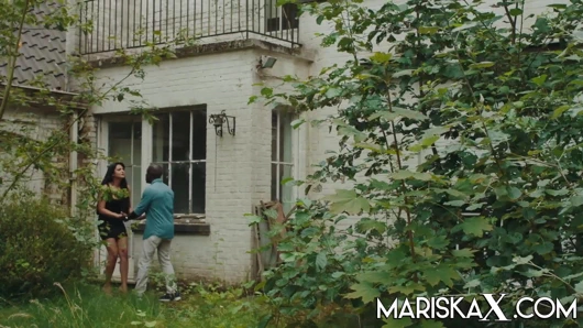 Mariskax mariska kocası tarafından bir bbc'ye teklif edildi