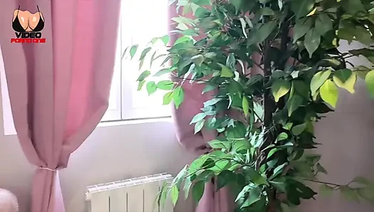 Kız Arkadaşlar Arasında Seks Makinesiyle Anal Seks!