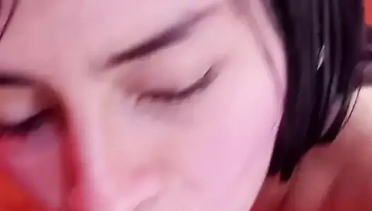 Yarak emmek ne kadar iyi, daha fazlasını istiyorum, beni em