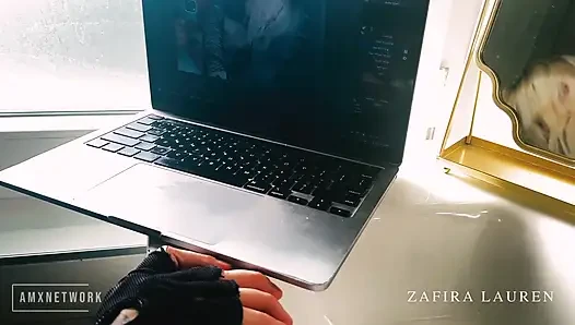 Güzel Polonyalı ev temizlikçimi tekrar sikiyorum