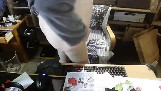 30 kg daha hafif, kuyruk üzerinde katlanmış