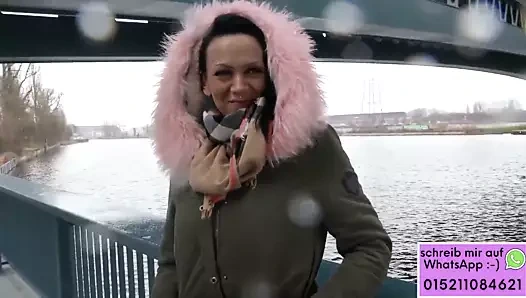 draussen abgefang deutsche milf pervers gefickt