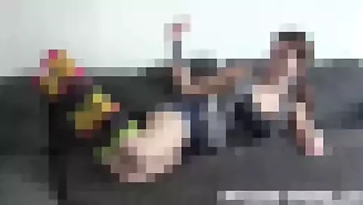 Çalışma molamız sırasında seni otuzbir çekmeme izin ver – joi