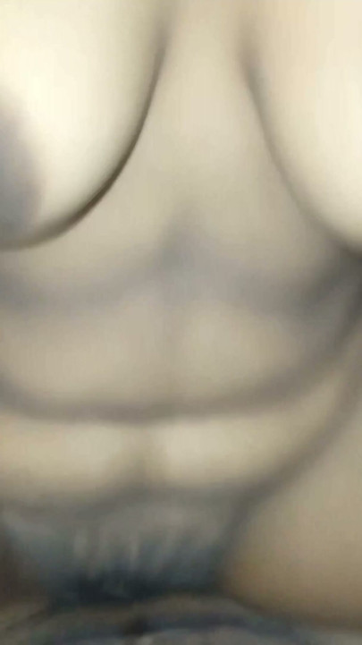 Seksi _toma üvey baba, üvey kızına cinsel eğitim veriyor ve onunla cinsel ilişkiye de giriyor. | Klip 1