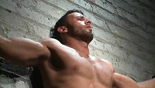 Latin hunk diego vena bdsm'ye yeni