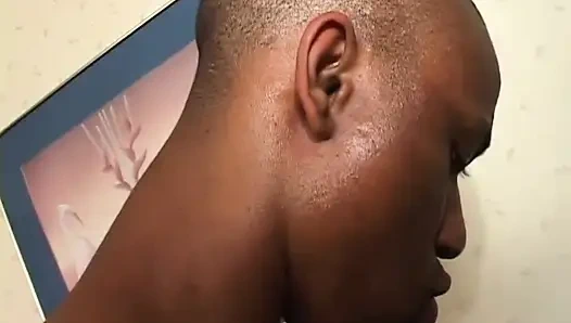 Siyah amcıklı siyah yarak... ağzına boşalma