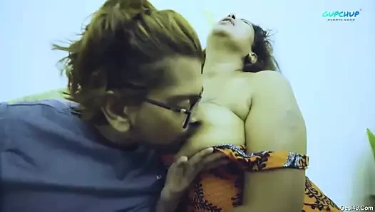 Anne veya sıcak aunty ne milkar mera pani nikal diya