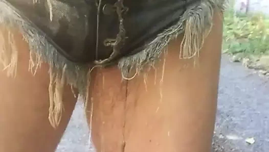 kamu içinde cimri kesim pissing