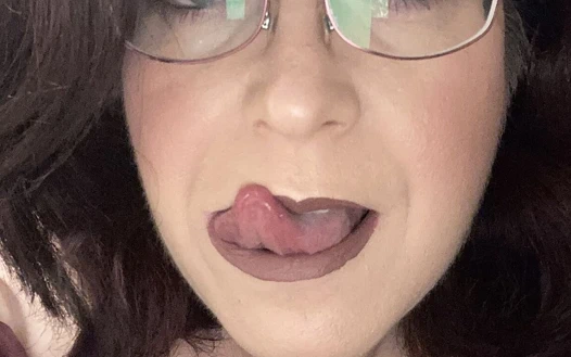 Elianna boşalmanı istiyor