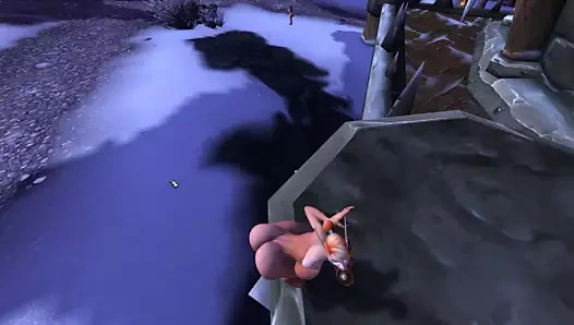 Orta yaşlı seksi kadın twerk yapıyor