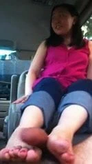 Asya amatör verir ona 1 st footjob