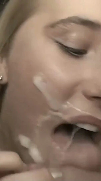 Sabrina 32 swinger kulübünde ilk Bukkake sperma duşu | Bölüm 1