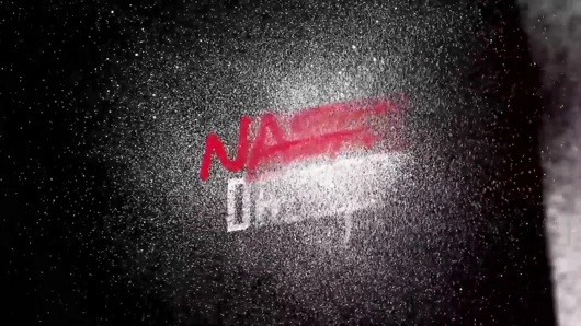 Nastydaddy at asılı drew sebastian brian bonds'un sahibi