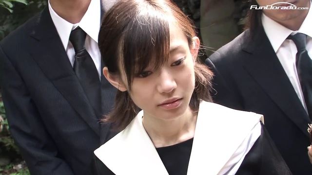 Ни за что! японскую тинку студентку шпилит отчим и сводную сестру! табу, трах в задницу! киска, мокрая киска, тинка 18, 18-летняя