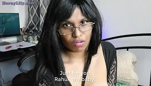 Gözlüklü azgın Hintli üvey anne üvey oğlunun büyük yarağını emiyor, Hintçe rol yapma